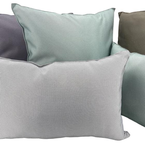 Outdoor Kissen Gartenkissen wetterfest 30 x 50 hellgrau grau