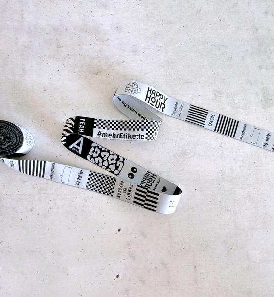 mehrEtikette Signature Band Label Band bei Spreefee kaufen