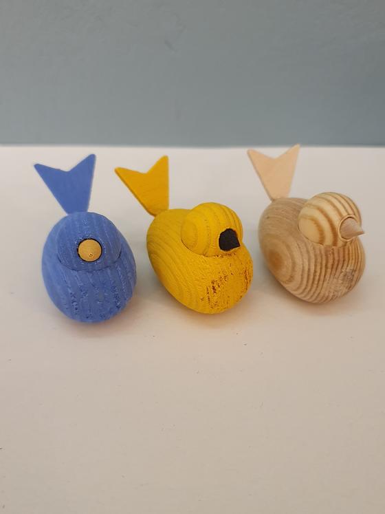 Holzvogel mini sitzend