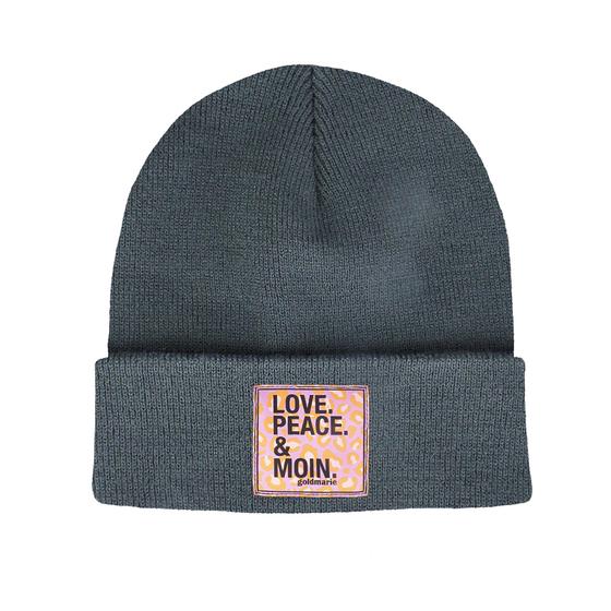 goldmarie Beanie Mütze LOVE PEACE MOIN dunkelgrau mit lilac Leo Applikation