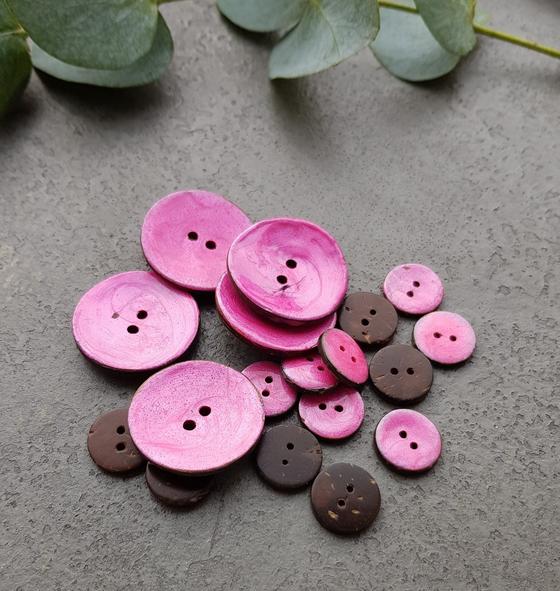 Kokosnussknopf lackiert