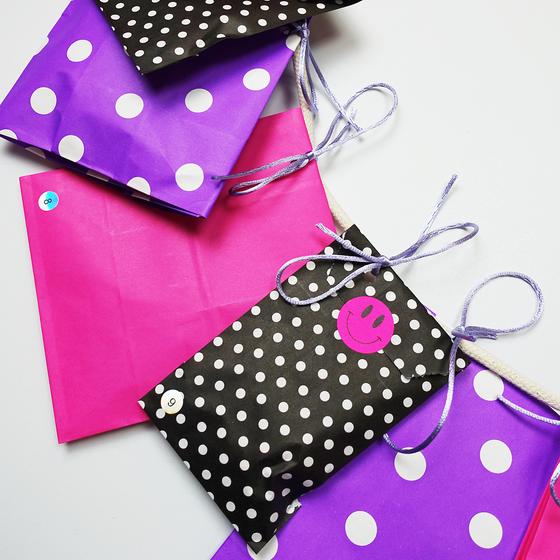 goldmarie ADVENTSKALENDER GIRLANDE - medium - 24 x Artikel
