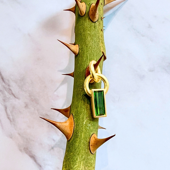 turmalin_anhaenger_handarbeit_gold