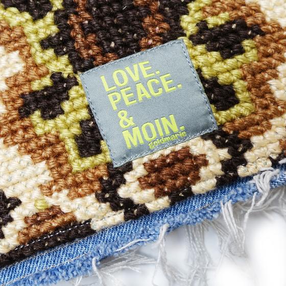 goldmarie Jeansweste LOVE PEACE MOIN - NR 06326 - Recycelt aus einer Jeansjacke - denim washed