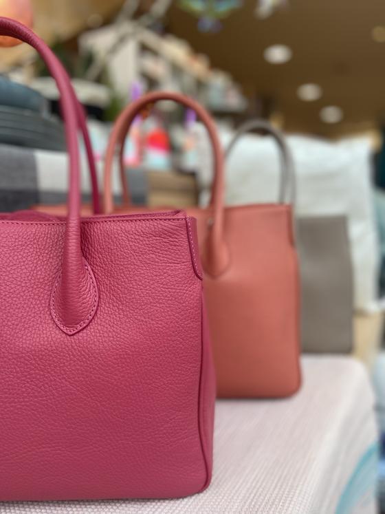 Maxima Handtasche mittel, salmone lachs apricot