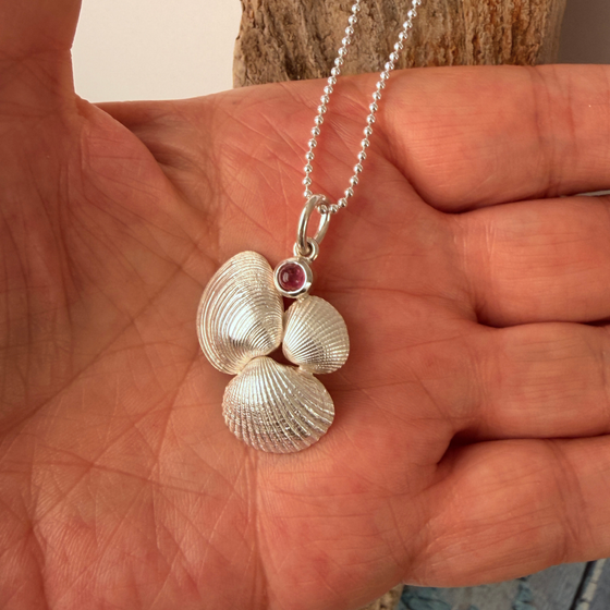 anhaenger_muscheln-silber_turmalin