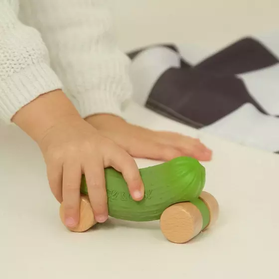 Oli&Carol Baby Car Toy Pepino The Cucumber