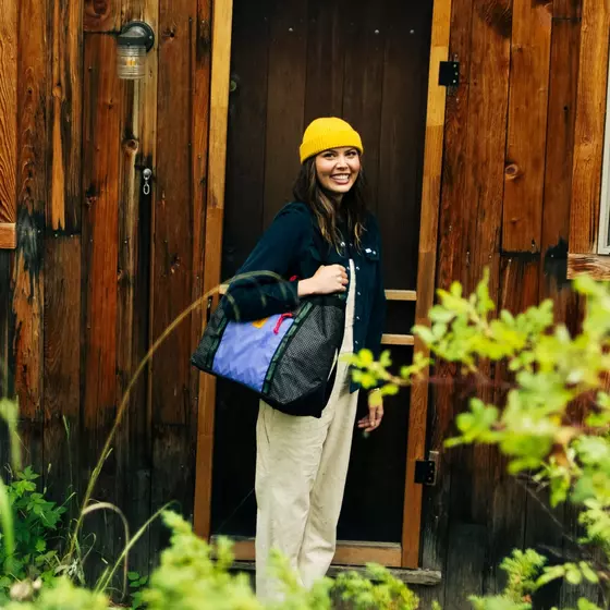 Mountain Utility Tote Bag Grid Very Peri von Topo Designs