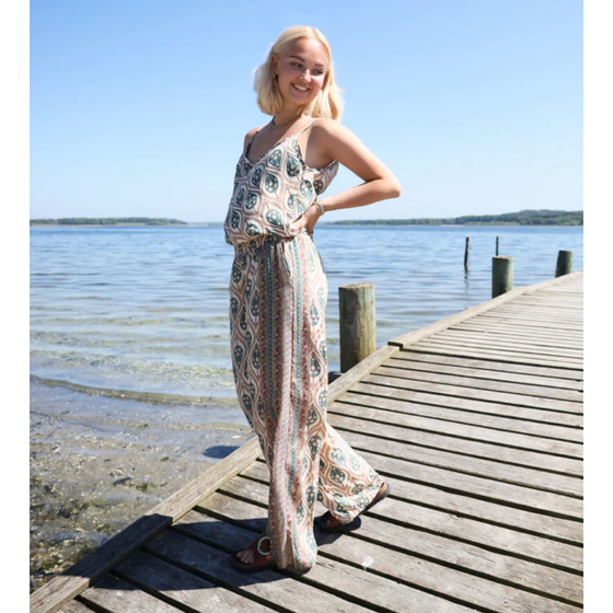 BLACK COLOUR Jumpsuit mit Spaghettiträger BCLuna Ella 39138-TL - creme-türkis-gold