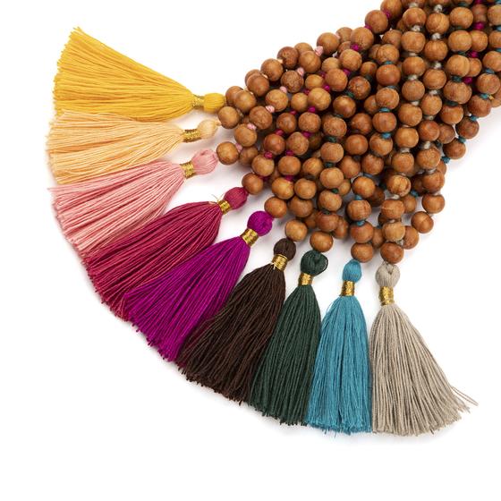 Mala Yoga Kette mit Sandelholz-Duft, farbige Quaste, 108 Perlen
