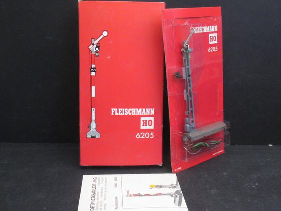 Fleischmann 6205 Flügelsignal einbgeriffig Spur H0 OVP