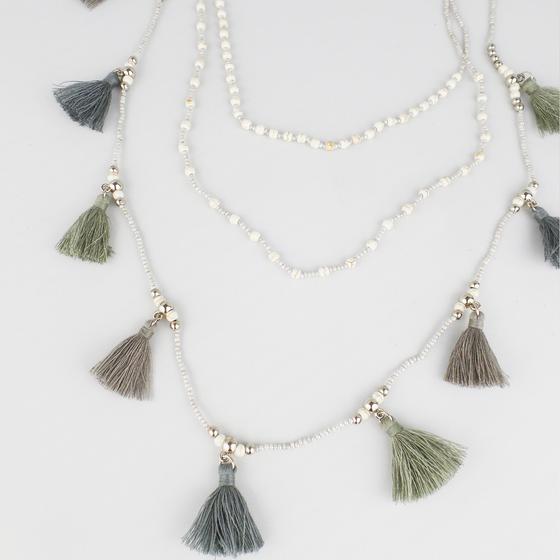 goldmarie Perlenkette TRIO mit Fransen grau-moos-creme-silber