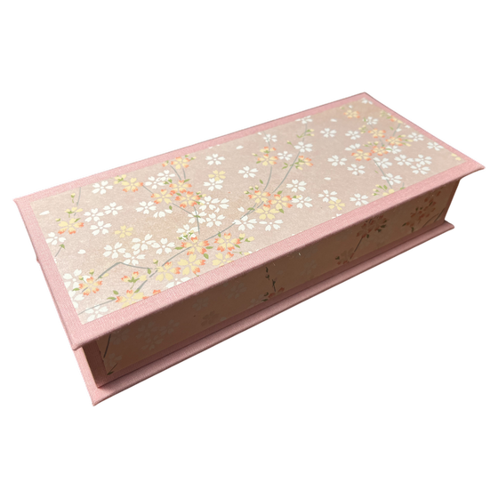 Stifteschachtel mit Magnetverschluss - Blütenschimmer, Chiyogami (Japan)
