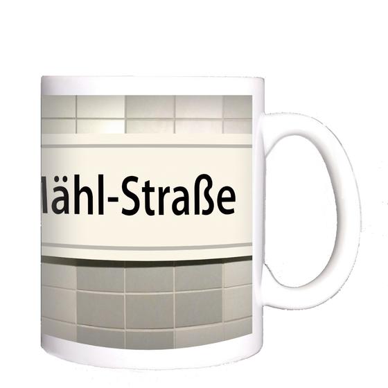 U-Bahn Kaffeebecher Kaffeetasse U-Bahnhof Joachim-Mähl-Straße, Linie U2, tom bäcker, Geschenkidee Hamburg, Niendorf Markt, Hagenbecks Tierpark, #lieblingstasse, Schippelsweg