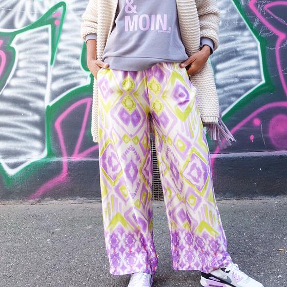 goldmarie Hose LOVE PEACE MOIN lilac Neon Label - gemustert - lila-lime
