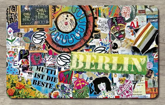 Berlin Streetart Desing in Bunt Frühstücksbrettchen mit sprüchen wie Mutti ist die Beste