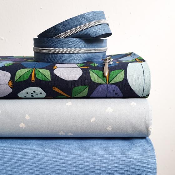 Cotton + Steel - Clover and Over Narwhal Unbleached - Basics 