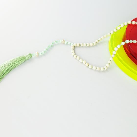 goldmarie Kette SUMMER LOVE mit Fransenbommel - mint-cremeweiß 