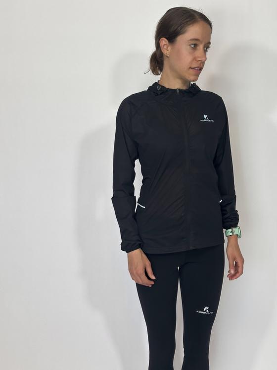 Regenfeste Laufjacke  mit Kapuze Kossmann