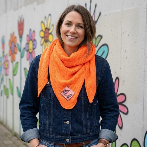 goldmarie Dreieckschal LOVE PEACE MOIN - Popcorn Strickmuster - neon orange