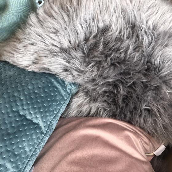 Sitzkissen Lammfell, rund, grau