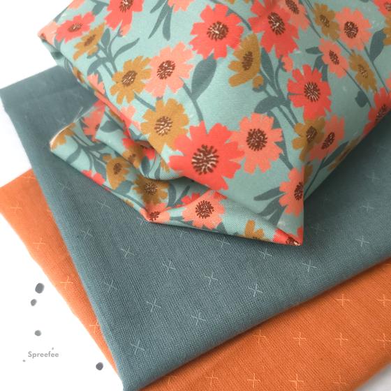 Cloud9 Floral Frenzy Stoff