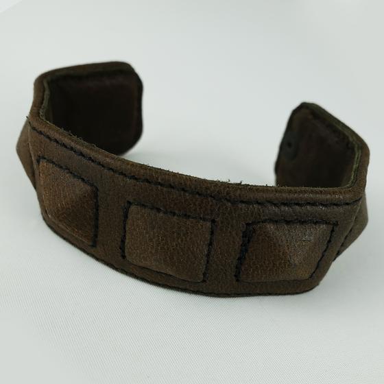 goldmarie Armreif COVER NIETEN ONE - vintage Leder - braun