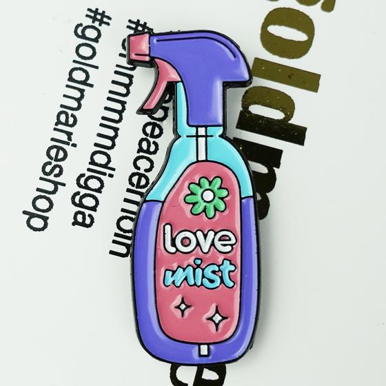 goldmarie Retro Pin LOVE MIST - lila 