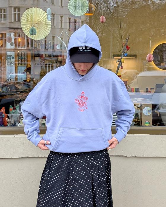 Hoodie My Friend Had A Bar In Berlin Violet