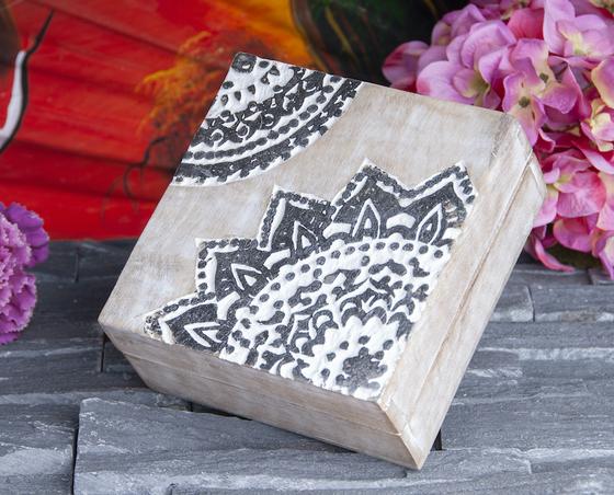 Mandala Silberbox, Mangoholz, klein