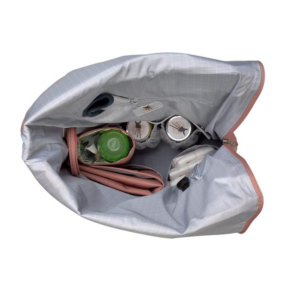 Rolltop-Wickelrucksack - ein Funktionswunder, 100% recycletes Polyester, zimt