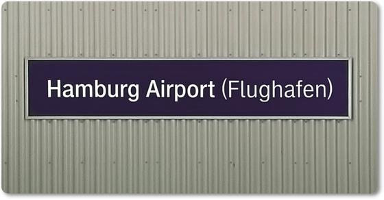 S-Bahn Kühlschrankmagnet S-Bahnhof Hamburg Airport Flughafen, S-Bahn S1, tom bäcker Geschenkidee Hansestadt, Souvenir, Elbe, #lieblingstasse, Pilot, Steward, Stewardess, Reisebüro, Elbphilharmonie