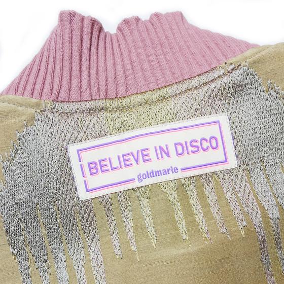 goldmarie Seidentuch-Weste I BELIEVE IN DISCO - Vintage-Stoff Recycelt - sand-bunt - reversible LOVE PEACE MOIN - mit Kosmetiktasche