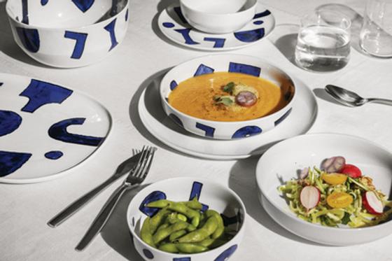 Itsumo BLAU Espressotasse mit Untertasse von Naoto Fokusawa