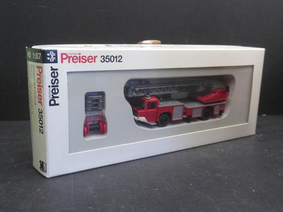 Preiser 35012 Feuerwehr Drehleiter DLK 23-12 München Spur H0 OVP