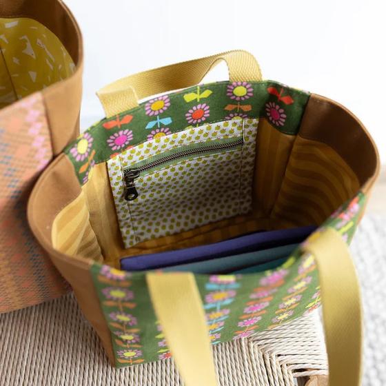 Fieldstone Tote (Papierschnitt) von Noodlehead – Tasche in Mini & Regular, mit Reißverschluss-Option und Innenfach. Ideal für Lieblingsstoffe & Patchwork.