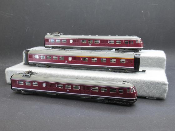 Kato 10430 Elektrotriebwagen ET 430 123-0 DB rot 3-teilig für Spur N
