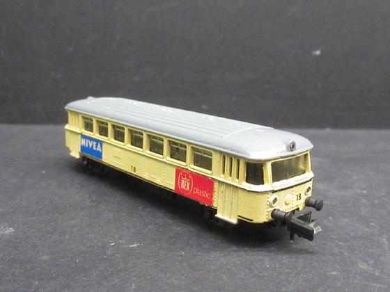 unb-500-305 Schienebus Mittelwagen creme Farbend Nr.18 m. Werbung Eigenumbau Spur N