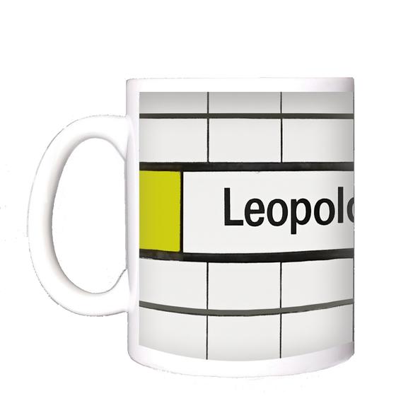 U-Bahn Kaffeebecher Kaffeetasse U-Bahnhof Leopoldstraße Linie U41 U47 U49 von tom bäcker Geschenkidee