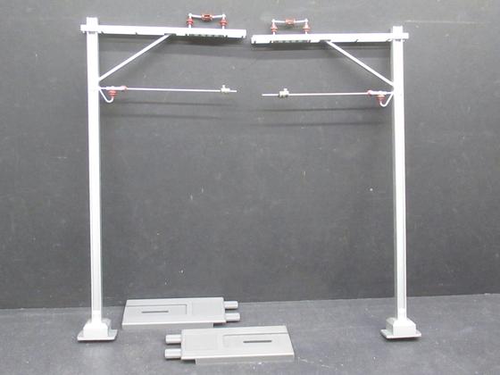 Märklin 5630 Oberleitungsmasten 2 Stück Spur 1 OVP