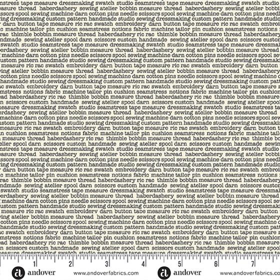 Quilting‑Baumwollstoff „Glossary Cream“ von Andover Fabrics / Makower UK – sanftes Creme mit feinem Muster, ideal für Taschen