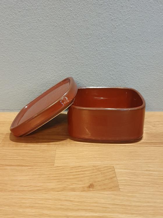 Butterdose / Container `Conte` Braun Quadrat 