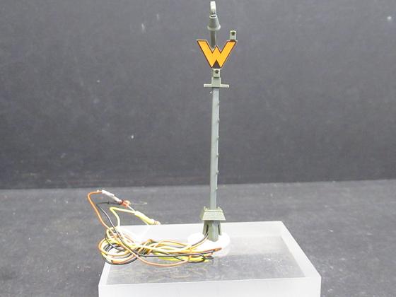 Viessmann 4519  Wartesignal mit Anstrahlleuchte  Spur H0