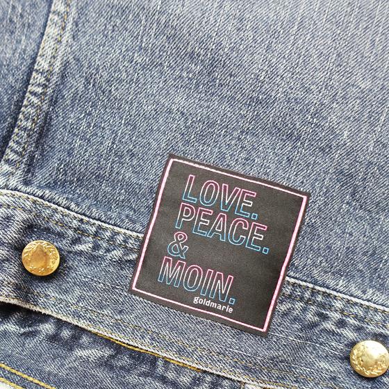goldmarie Jeansweste LOVE PEACE MOIN - NR 36 - Recycelt aus einer Jeansjacke - denim washed blau