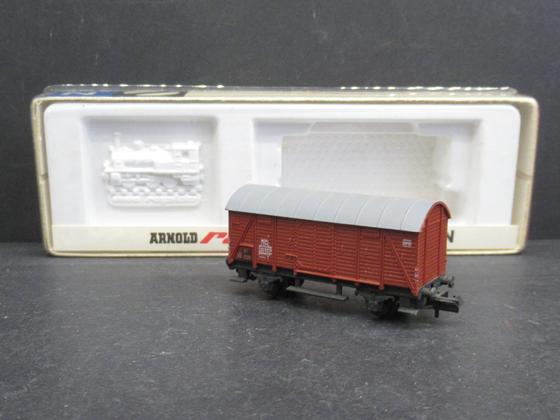 Arnold 4410 (0441) Gedeckter Güterwagen EUROP der DB Spur N OVP