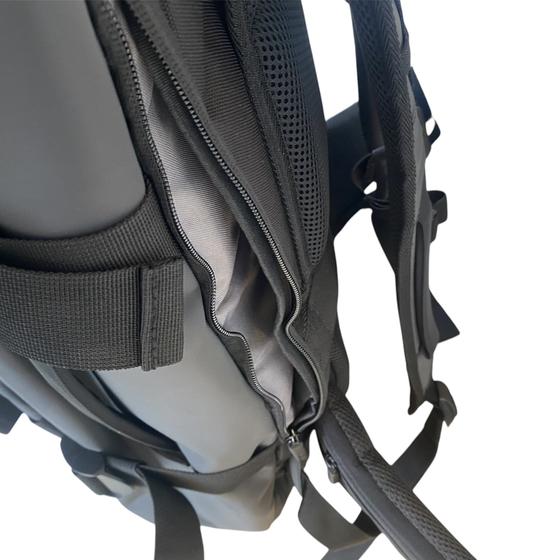 OAK 25 Luminite Traveller, black