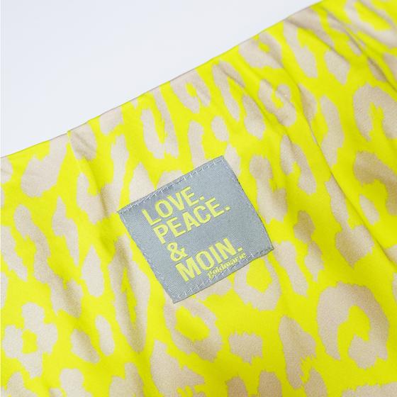 goldmarie Rock LOVE PEACE MOIN Leo Muster - neon gelb-creme