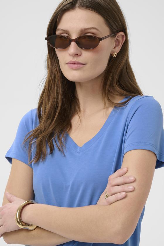 SOAKED IN LUXURY T-Shirt SLColumbine V-Neck 30404284 - kornblumen blau