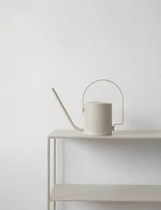 Arne Jacobsen Gieskanne Stahl