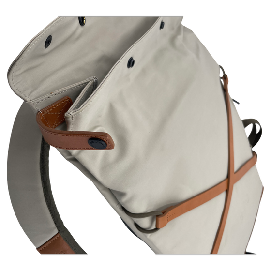 Aunts & Uncles OSAKA Rucksack Japan dust